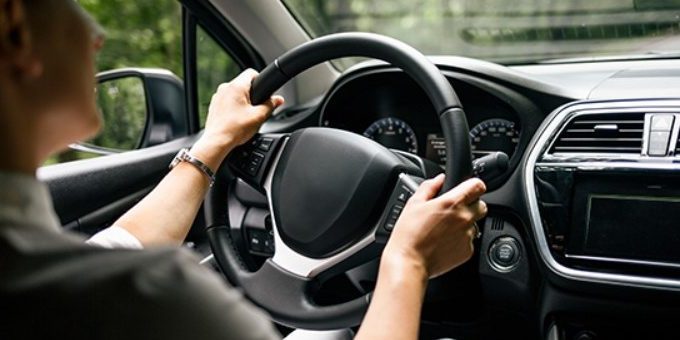 Armada Iwan Rental Mobil yang bersih dan nyaman siap menemani perjalanan pelanggan.