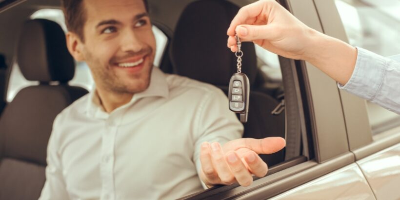 6. Iwan Rental Mobil, Kenyamanan Berkendara Tanpa Kompromi 6. Iwan Rental Mobil, Kenyamanan Berkendara Tanpa Kompromi