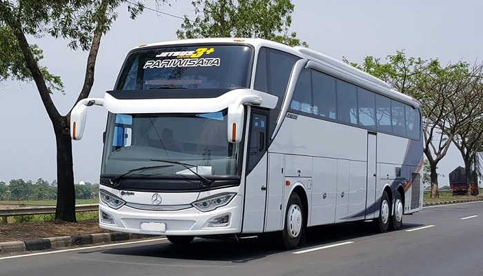 Sewa mobil untuk wisata Pekanbaru nyaman dan aman bersama Iwan Rental Mobil.