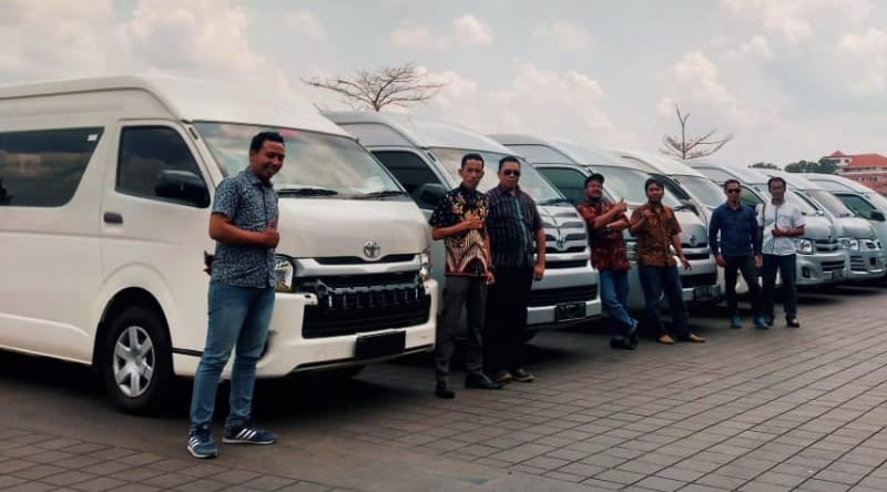 Rental mobil bulanan di Pekanbaru – Iwan Rental Mobil