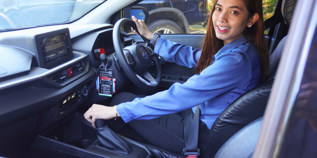 Mobil sewaan harian dari Iwan Rental Mobil yang siap digunakan untuk aktivitas sehari-hari.