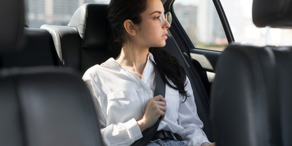 Iwan Rental Mobil, Mobilitas Praktis Tanpa Batas. Mobil Iwan Rental Mobil dalam kondisi bersih dan siap mendukung mobilitas harian yang praktis