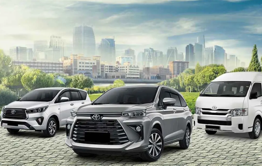 Perbedaan sewa mobil harian, mingguan, dan bulanan.