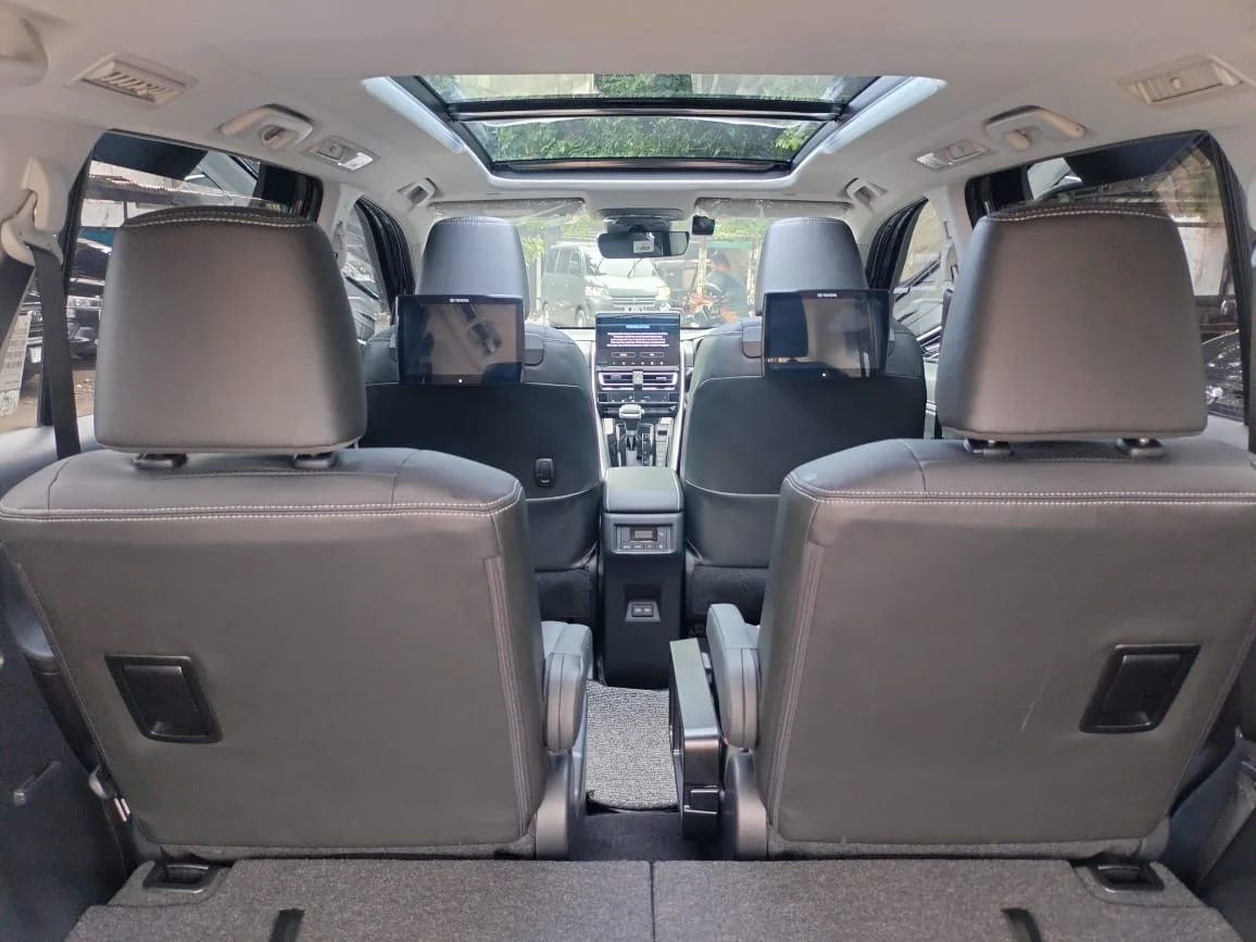 Iwan Rental Mobil, Standar Baru Sewa Mobil Nyaman.