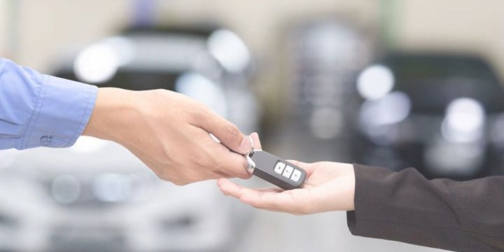 Tips memilih jasa rental mobil terpercaya untuk perjalanan aman dan nyaman.