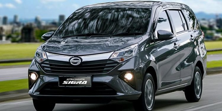 Iwan Rental Mobil, Praktis untuk Setiap Tujuan. Mobil Iwan Rental Mobil yang bersih dan terawat siap digunakan untuk berbagai tujuan perjalanan