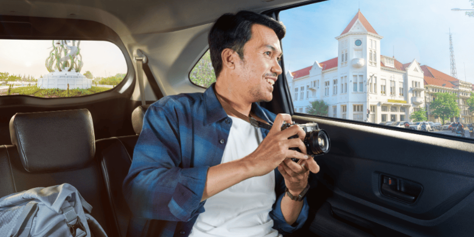 Rental mobil modern untuk aktivitas harian dan perjalanan jarak jauh.