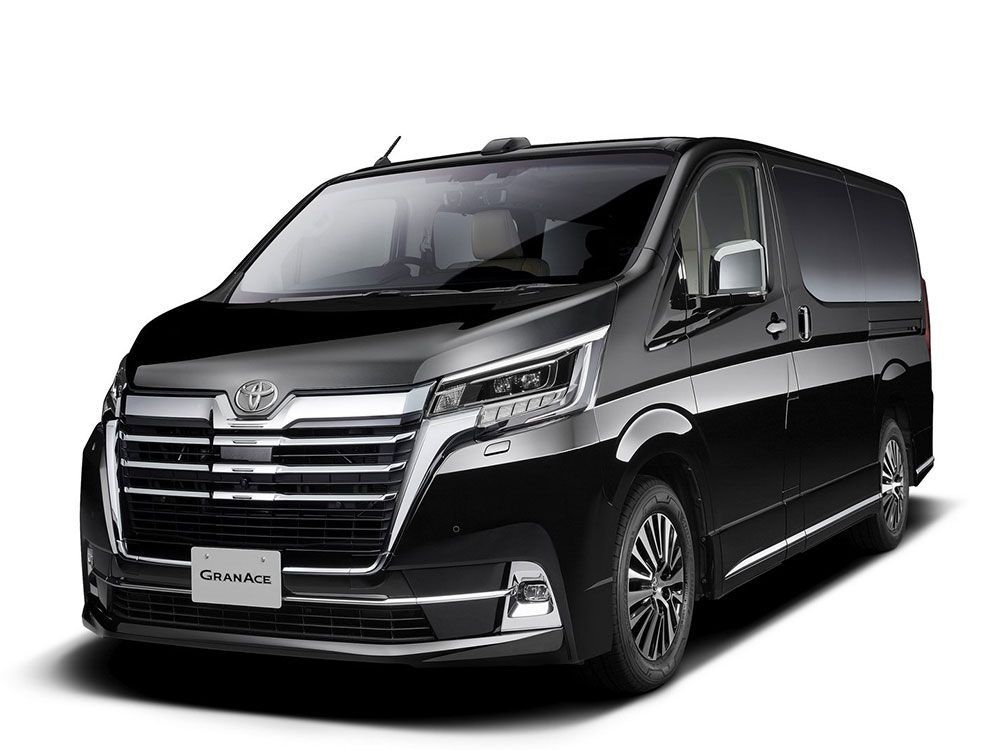 Sewa mobil terdekat dengan layanan profesional dan kendaraan terawat.