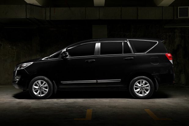 Mobil Iwan Rental Mobil dalam kondisi bersih dan prima siap menemani perjalanan nyaman