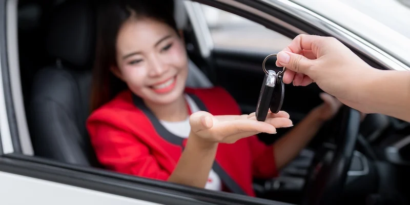 Iwan Rental Mobil: Rental Mobil Andal untuk Liburan dan Bisnis.